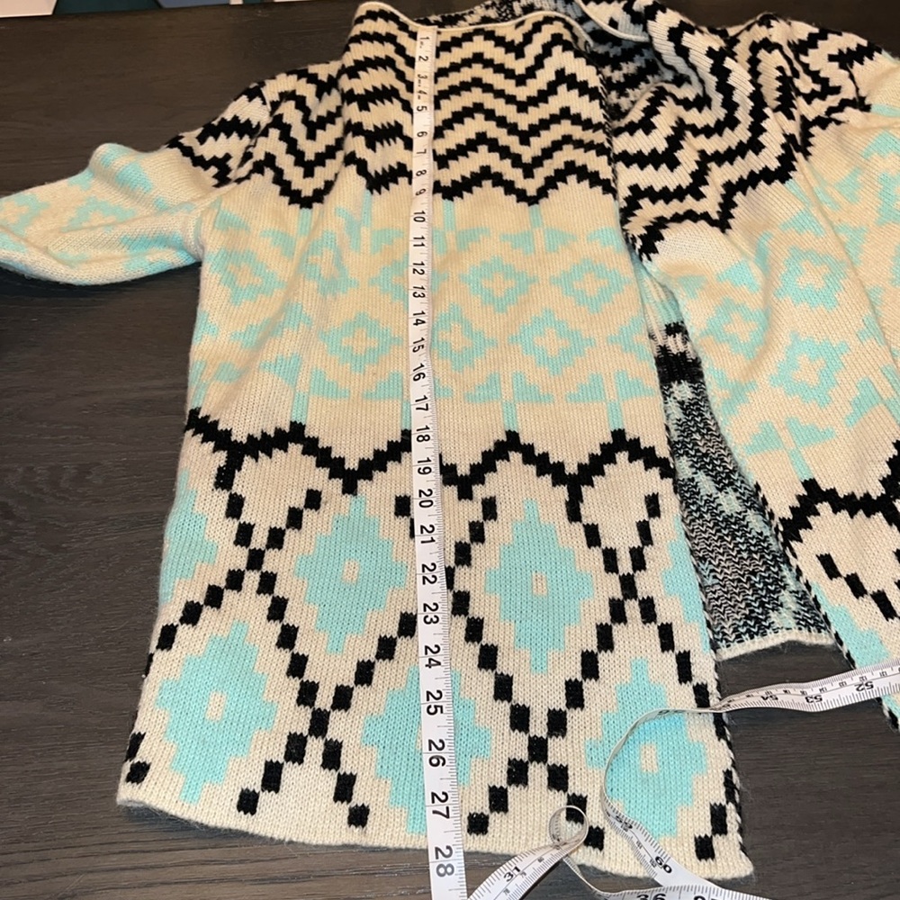 Medium Kate Collection Cardigan - Picture 7 of 7